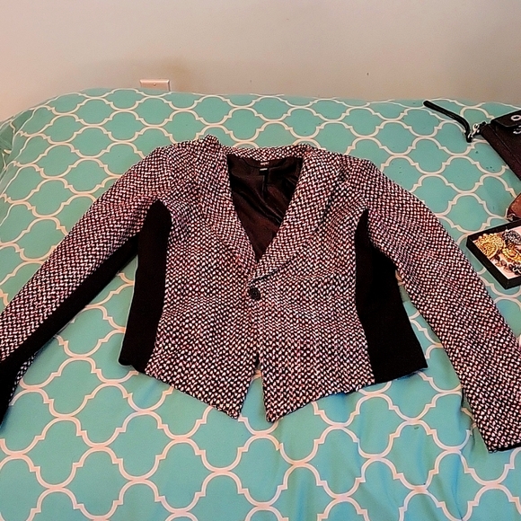 Blazer - Picture 1 of 3